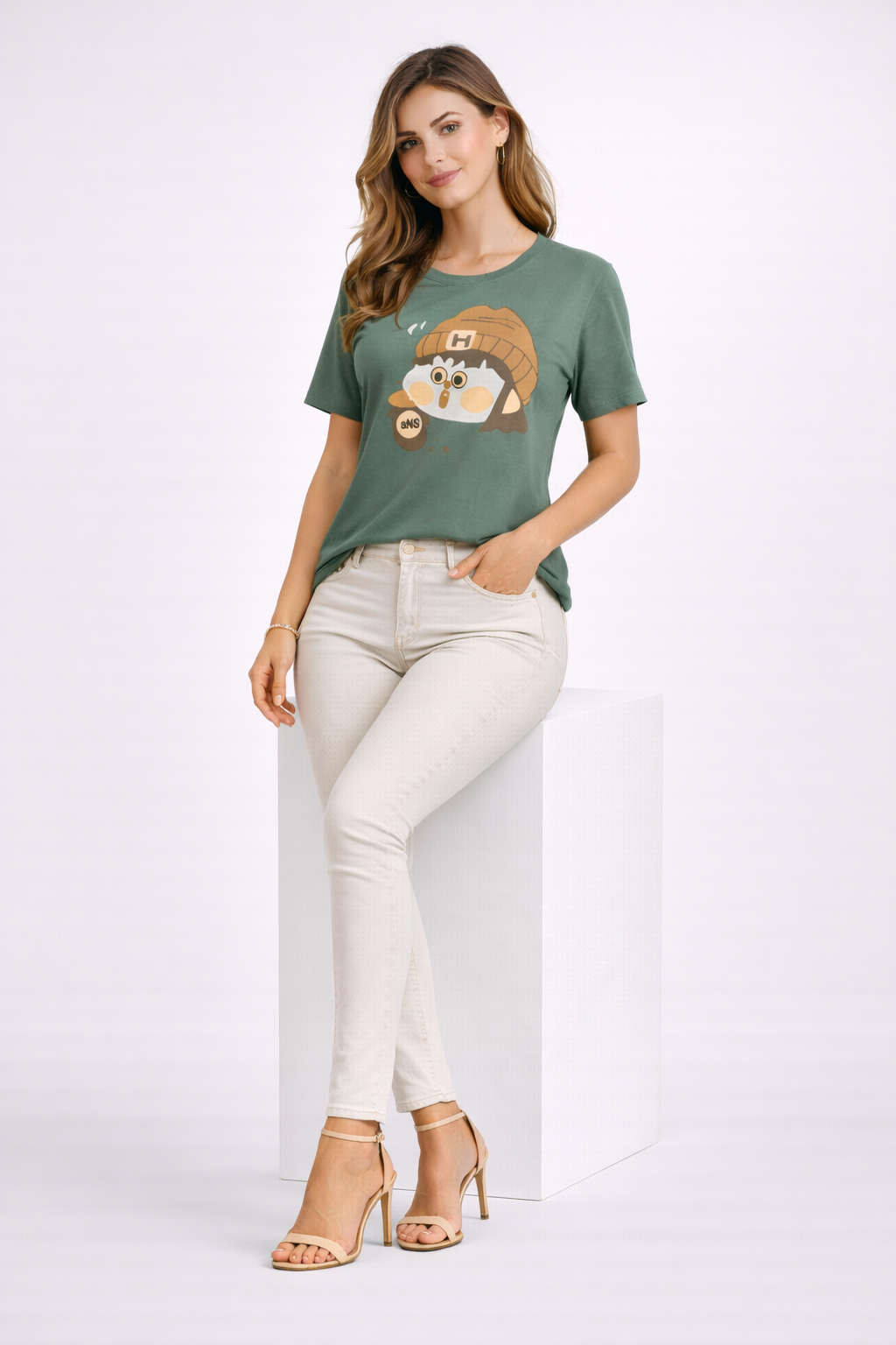 womens-green-cartoon-owl-graphic-cotton-tshirt-2.png