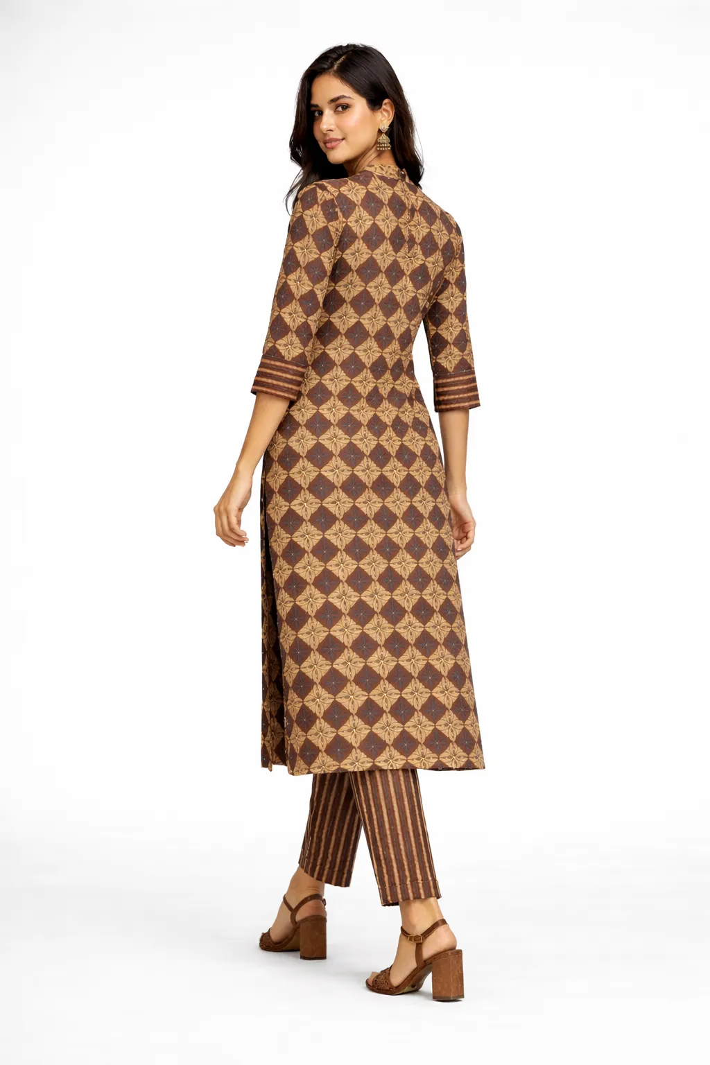 brown-geometric-printed-rayon-kurti-with-pant-set-4.webp