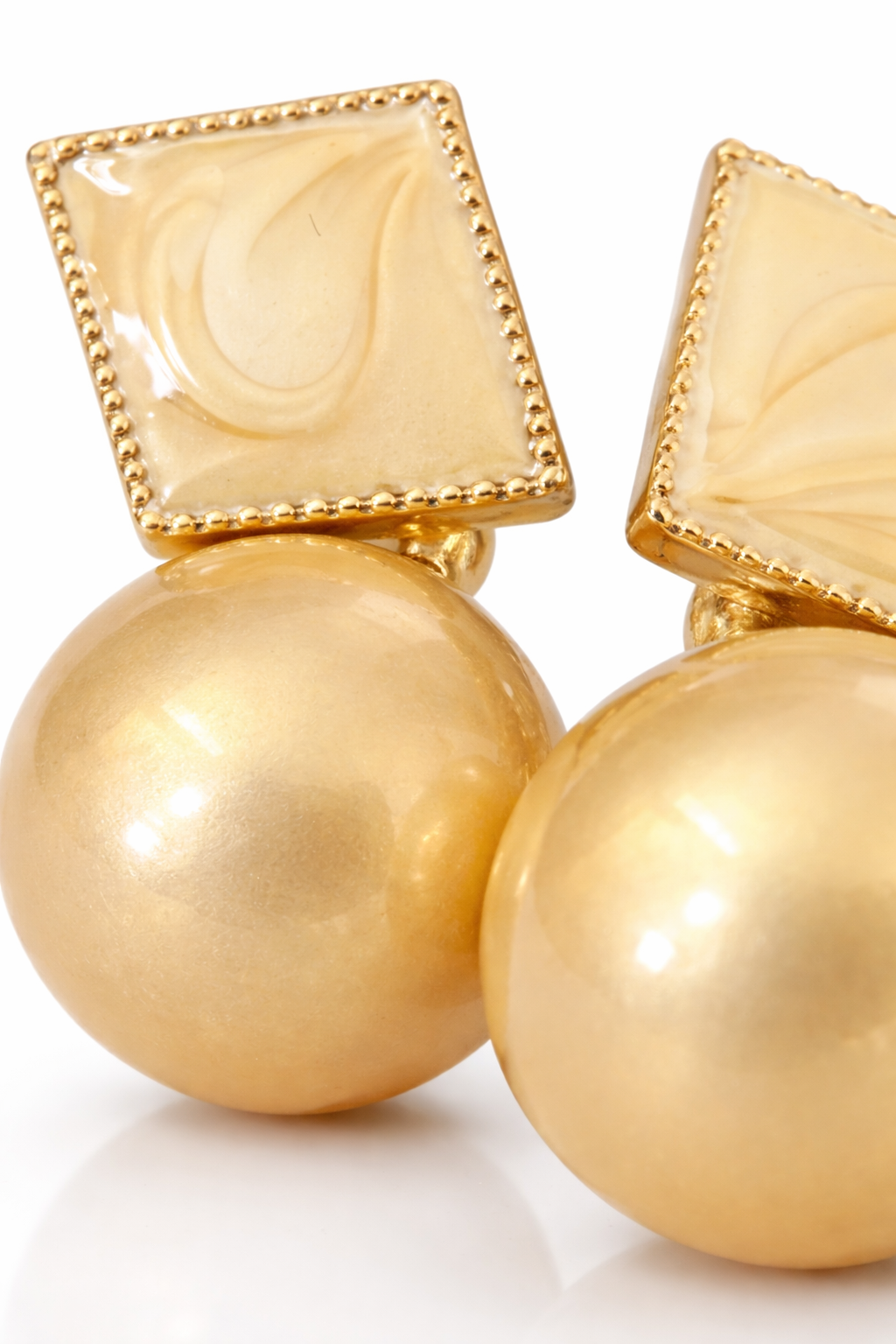 golden-pearl-square-drop-earrings-2.png
