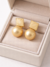 golden-pearl-square-drop-earrings-3.png