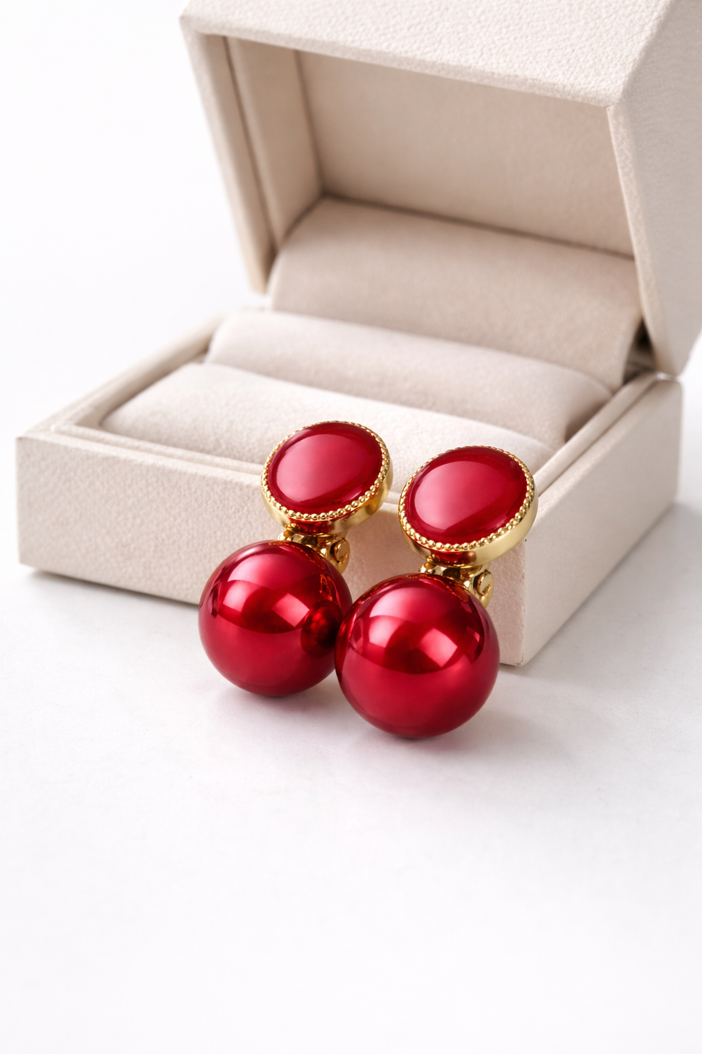 red-pearl-classic-drop-earrings-3.png