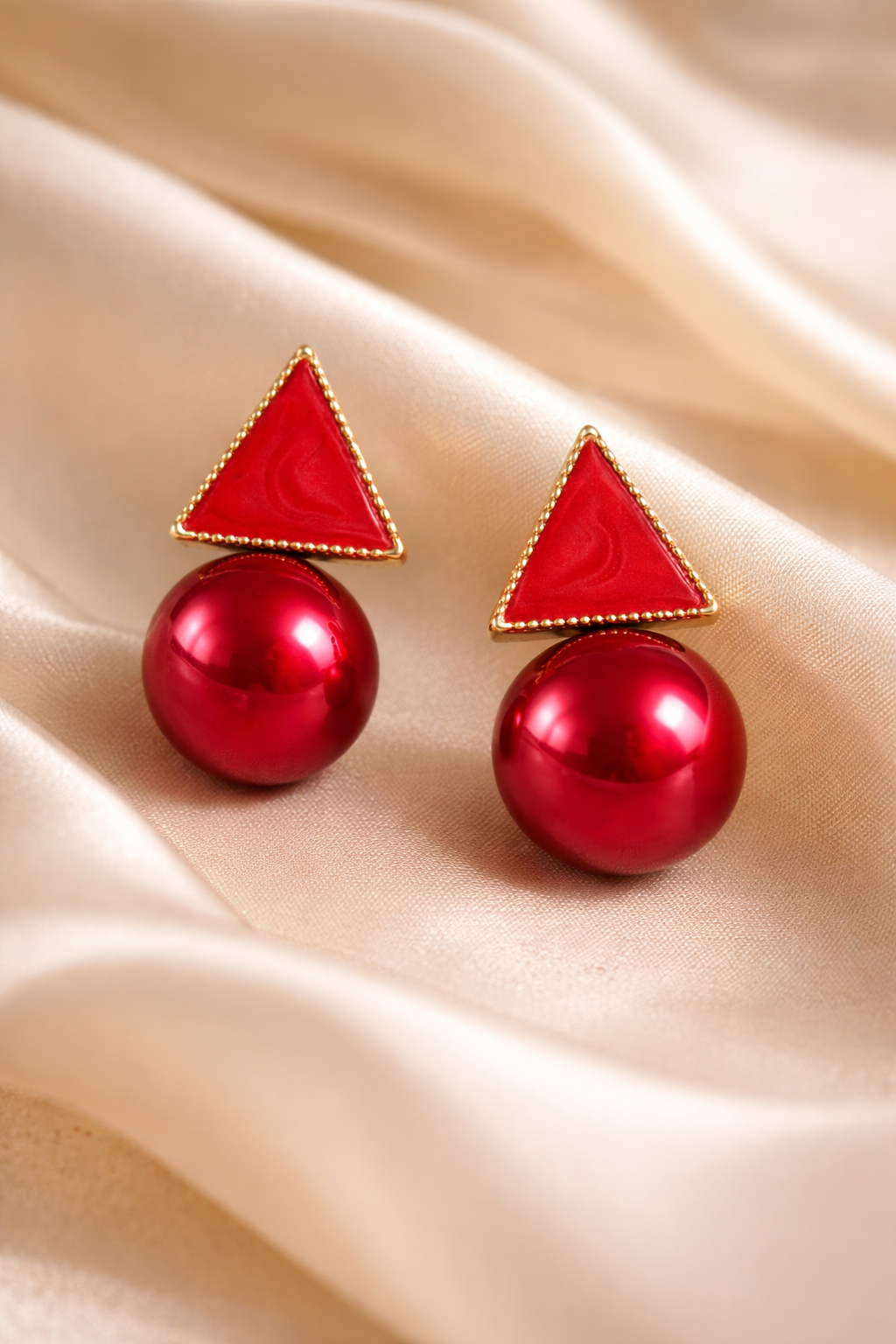 red-pearl-triangle-drop-earrings-1.png