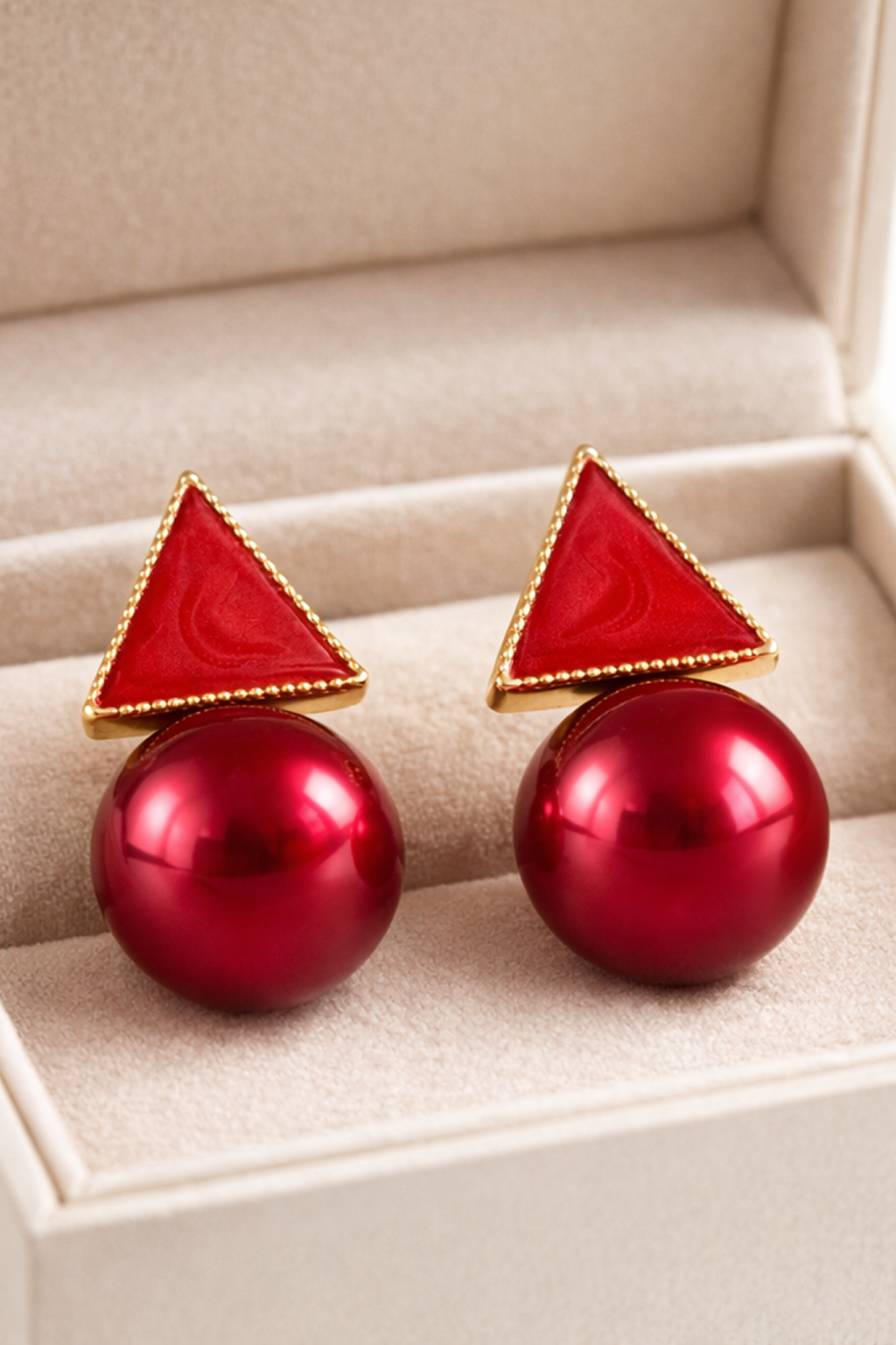 red-pearl-triangle-drop-earrings-3.png