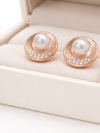 rose-gold-pearl-crystal-stud-earrings-3.png