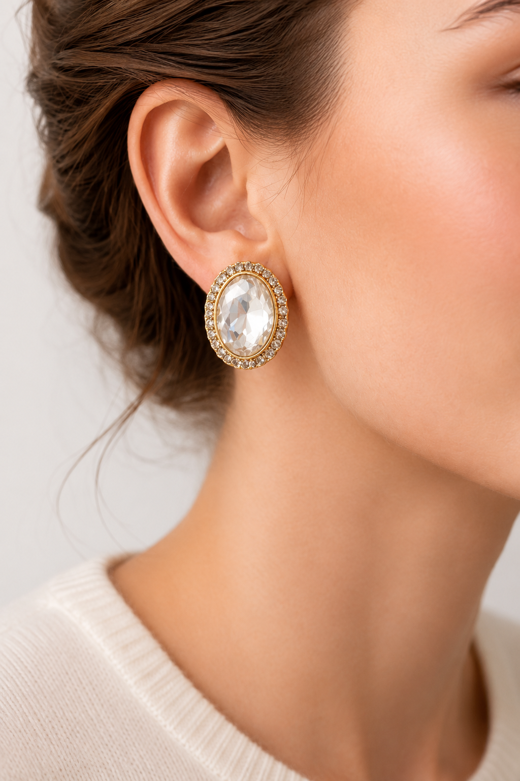 champagne-crystal-halo-oval-stud-earrings-4.png