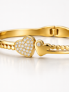 gold-crystal-heart-charm-bracelet-2.png