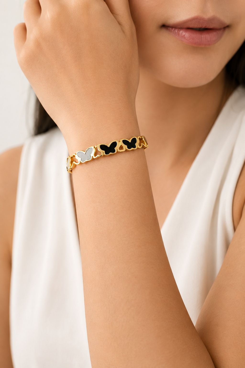 gold-enamel-butterfly-cutwork-bracelet-4.png