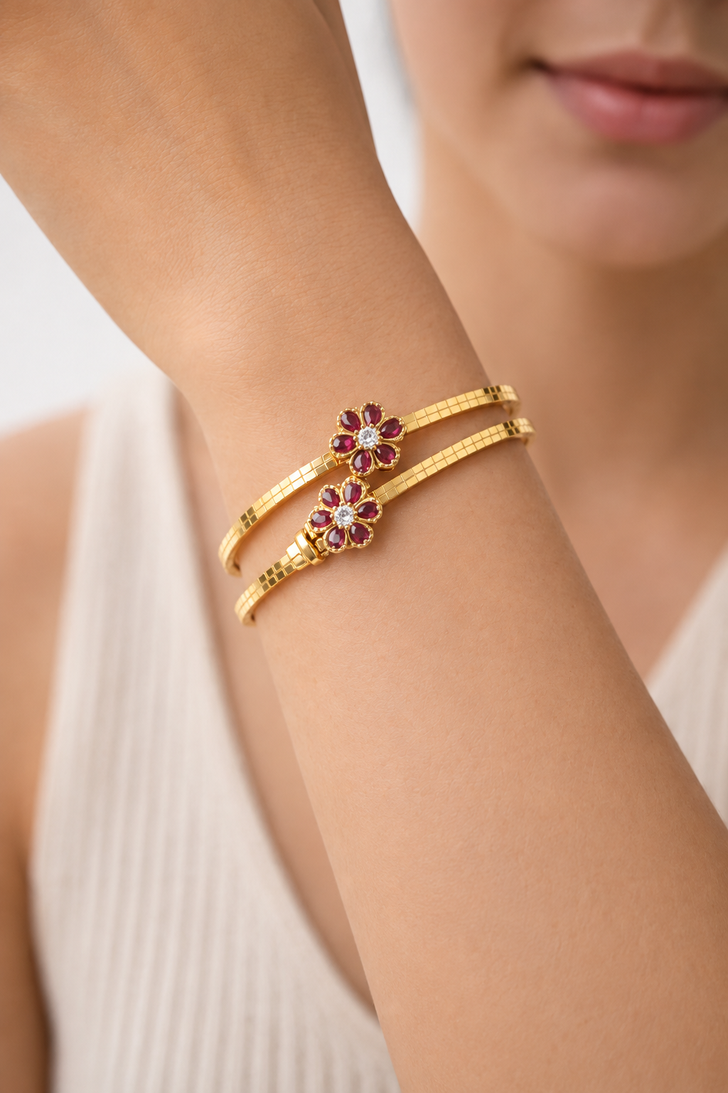 gold-floral-stone-accent-bangle-set-4.png