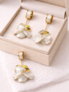 ivory-floral-crystal-drop-earrings-3.png