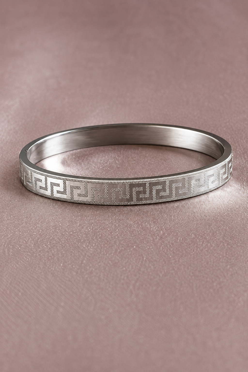 silver-engraved-greek-pattern-bracelet-1.png